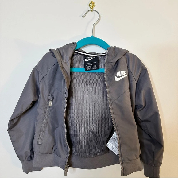Nike | Kids Hooded Jacket | Size 2T | Gray - Picture 2 of 8